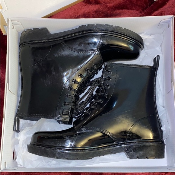 MICHAEL KORS - Black Combat Rain Boots - Picture 1 of 5